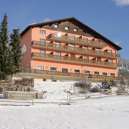 Jugendhotel Alpina Sedrun Esterno foto