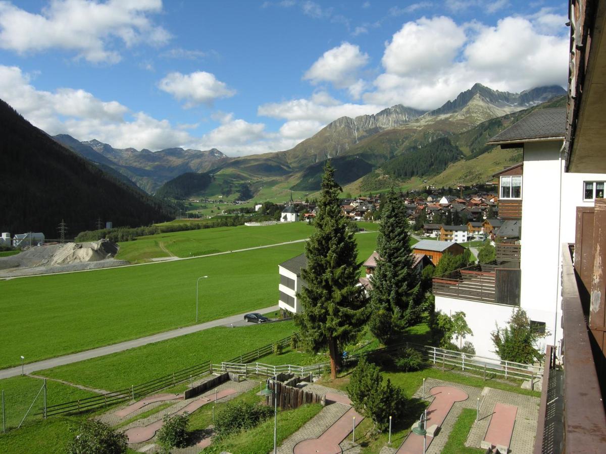 Jugendhotel Alpina Sedrun Esterno foto